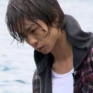 【画像】水も滴るいい男、いい女
