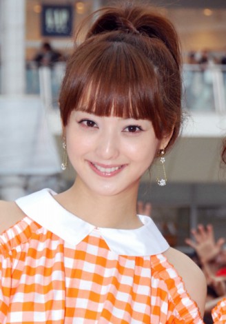 有名人のポニーテール画像を貼るトピ