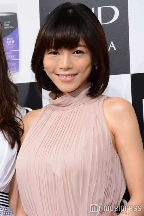 ママタレを狙う釈由美子の自称
