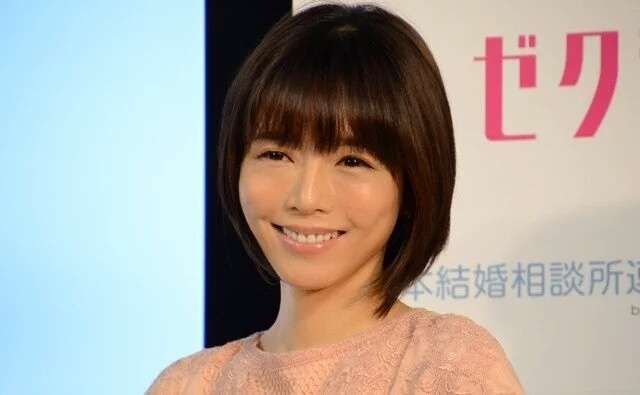 ママタレを狙う釈由美子の自称