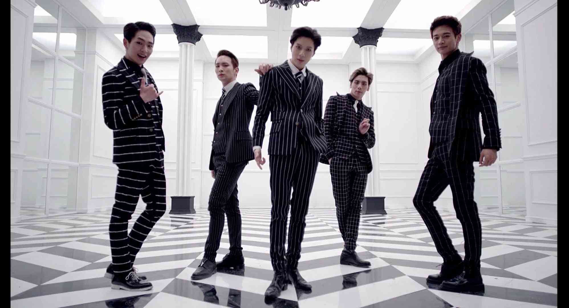 SHINee Your Number DANCE VERSION（black） - YouTube