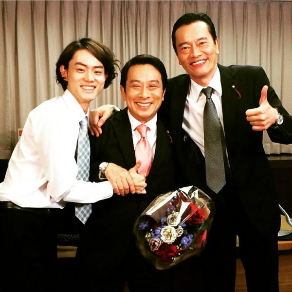 遠藤憲一がいっぱい シュールな画に「一人欲しい」の声も