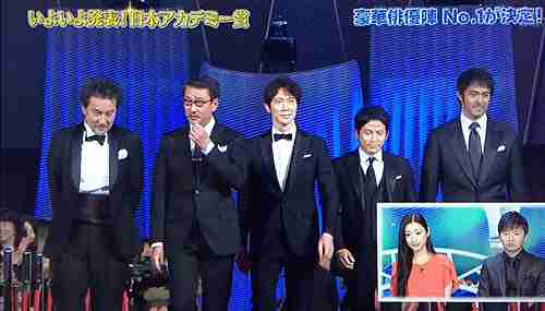 長澤まさみ、セクシー衣装で魅了