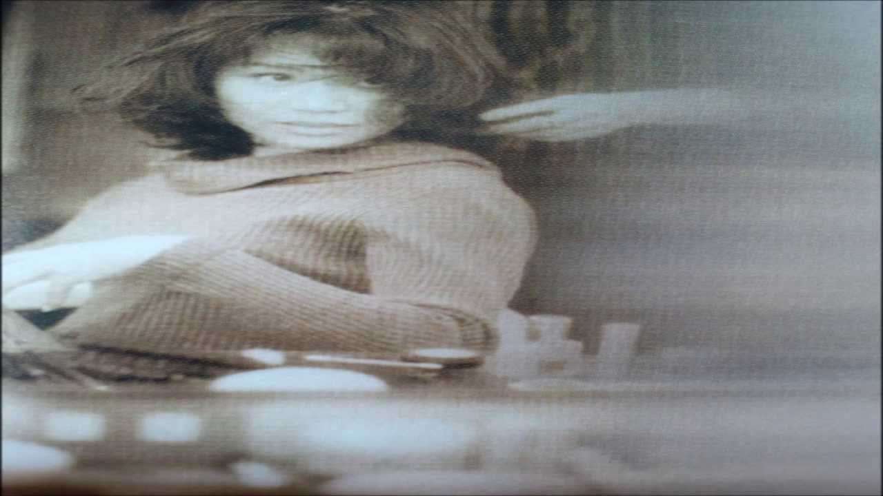 田村直美　　あの日の二人はもういない - YouTube