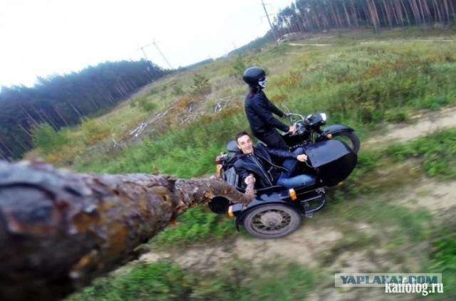 ロシアの自撮り棒です、ご覧ください
