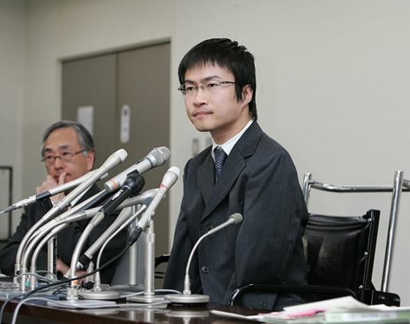 乙武洋匡氏「息子は最低…」実母が“献身15年妻”に謝罪(社会) - 女性自身［光文社女性週刊誌］