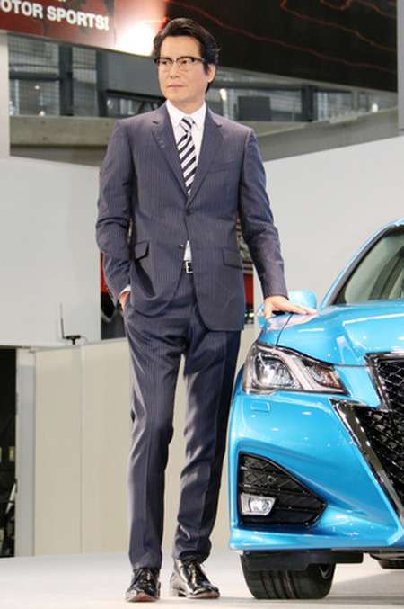 芸能人の全身写真が見たい