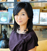 そんなに綺麗じゃないけど色っぽい女性