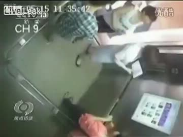 【死亡】中国のエレベーター事故【首切断】 ‐ ニコニコ動画:GINZA