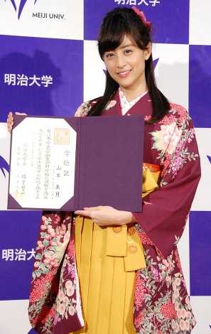 【卒業式】袴に合うヘアスタイルを貼っていこう