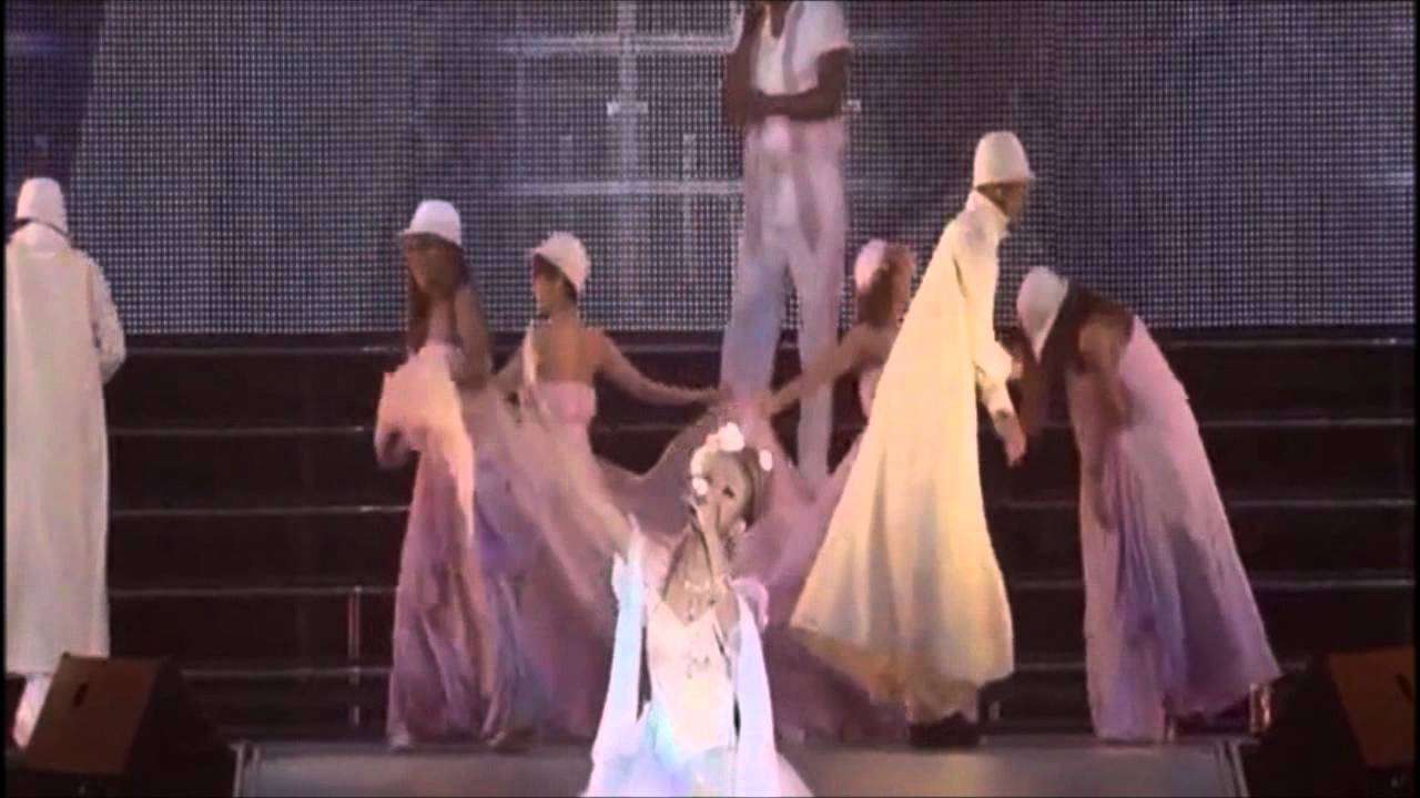 倖田來未 - You're So Beautiful (LIVE TOUR 2010~Universe~) - YouTube