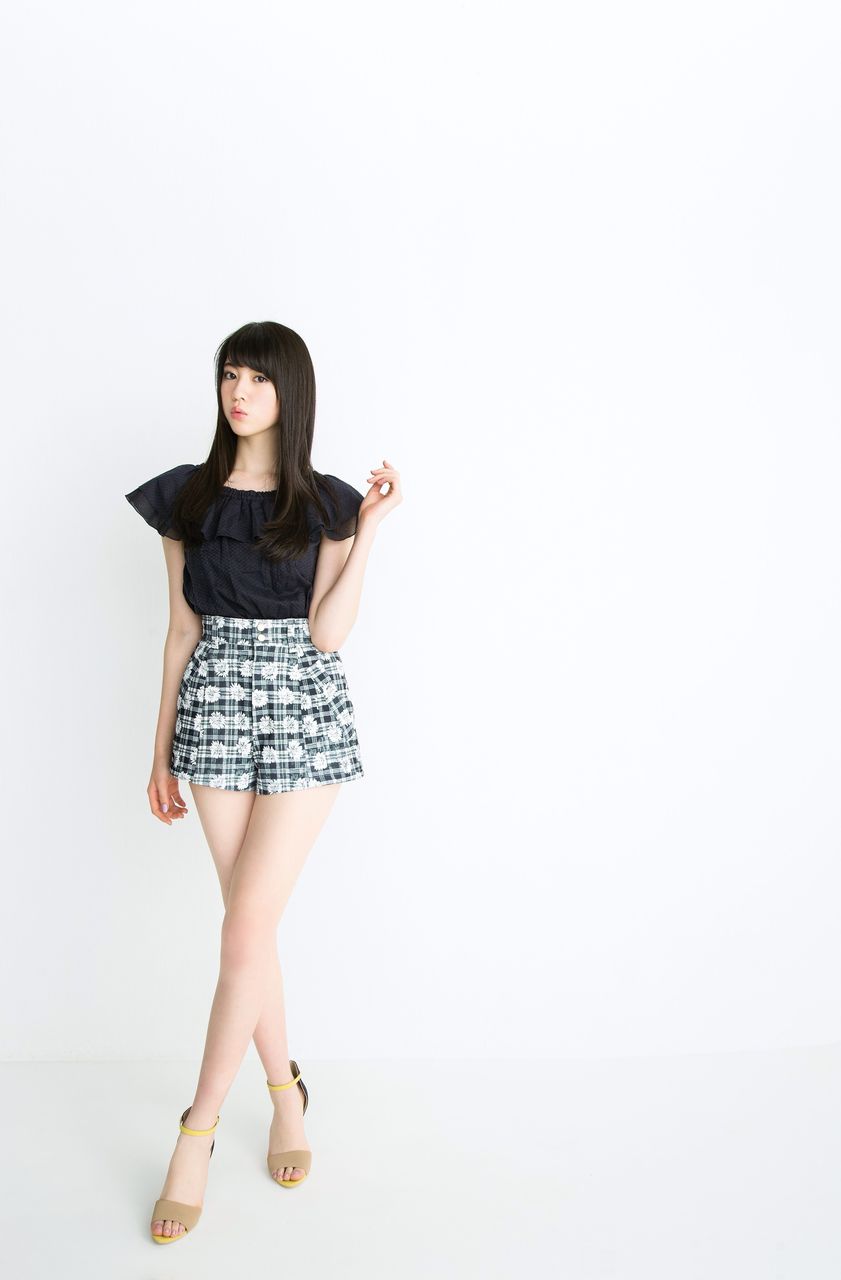 渡辺直美 三吉彩花との双子コーデが好評「痩せて見える!」
