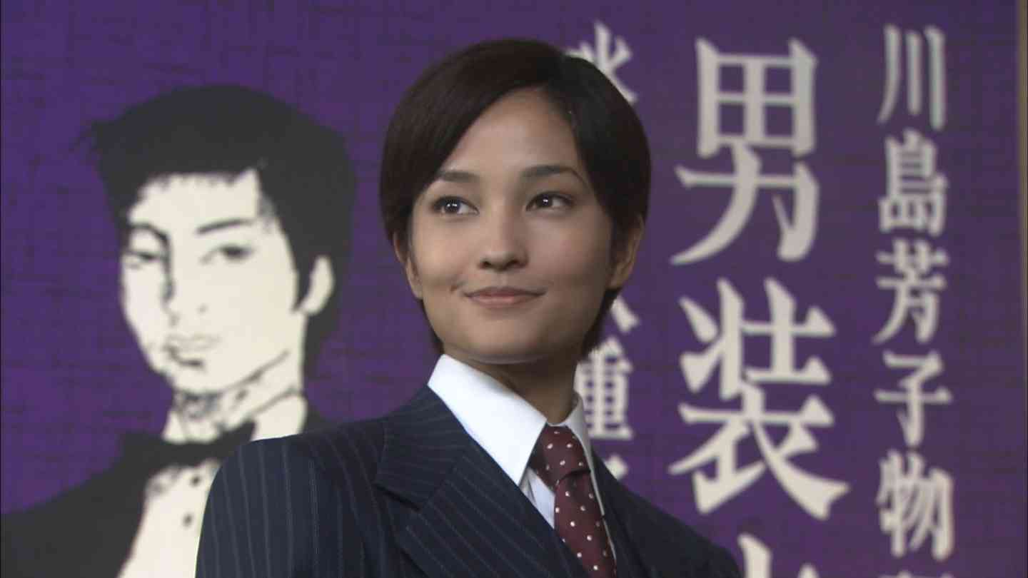 【画像】男装・メンズファッションに身を包んだ女性有名人