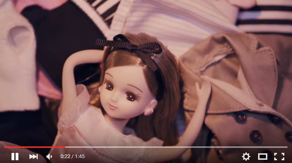 リカちゃんがアリアナ・グランデになりきってる！ 大ヒット曲「フォーカス」の日本版ミュージックビデオがチョーかっこいい!!! | Pouch［ポーチ］