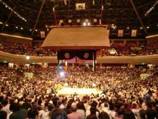 相撲巡業に行ったことのある人いますか？
