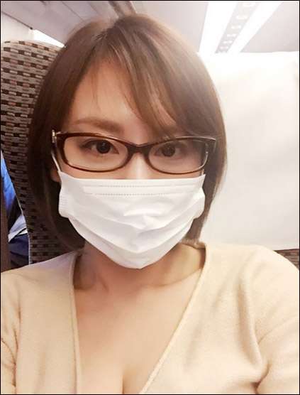 高橋真麻のマスク写真が「美人すぎる」と話題に…胸の谷間チラリで好感度も上昇中