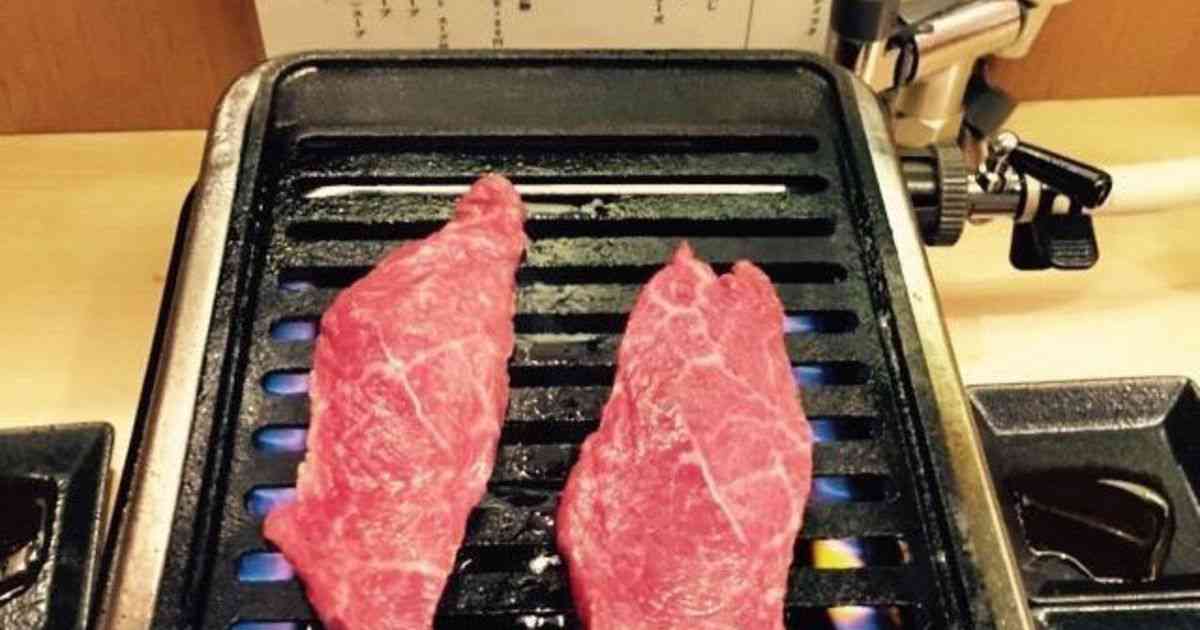 【A4ランクの焼肉が30円】行列のできる立ち食い焼肉「治郎丸」がマジで最強！ - Find Travel