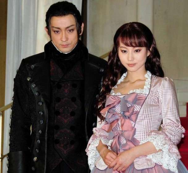 山本耕史“子作り”はまだ先?「自然の流れで」