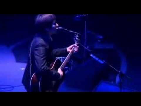 spitz - 夜を驅ける (live)... - YouTube