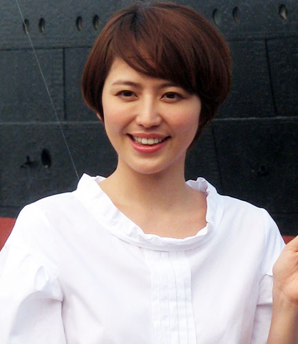 有名人！白シャツ・白ブラウス画像