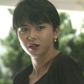 女が犯罪を犯す映画やドラマを教えてください!