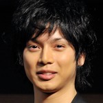 水嶋ヒロのイクメンアピールに「ベビーカーなんてみんな押してるよ！」 | アサジョ