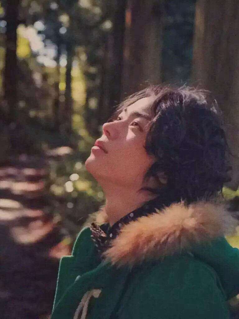 【画像】イケメンの横顔を眺めるトピ