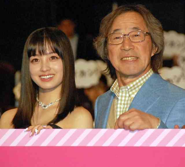 武田鉄矢、橋本環奈に“贈る言葉”「いつか博多を旅立って」（オリコン） - Yahoo!ニュース