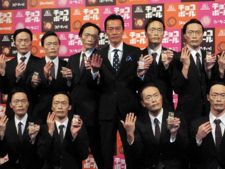 遠藤憲一がいっぱい シュールな画に「一人欲しい」の声も