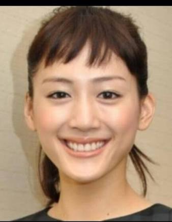 美人にしか似合わない髪型