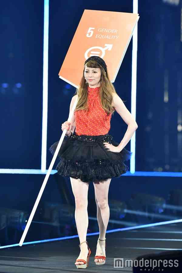 音楽番組を降板、夏菜「下品キス写真」が香里奈の「大股開き」級の致命傷に！