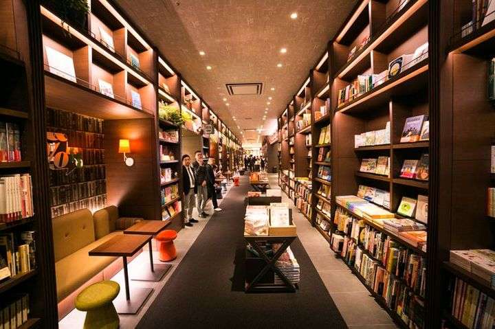本屋さん好きな人!