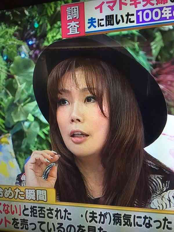 そんなに綺麗じゃないけど色っぽい女性