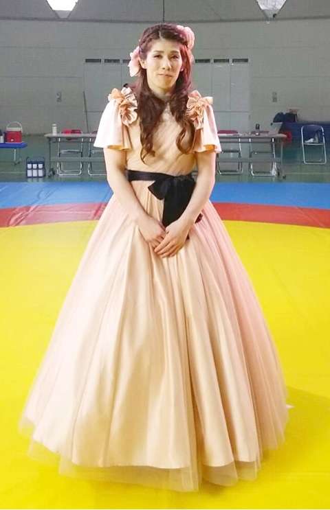 霊長最強女子、レスリング・吉田沙保里がお姫様!?