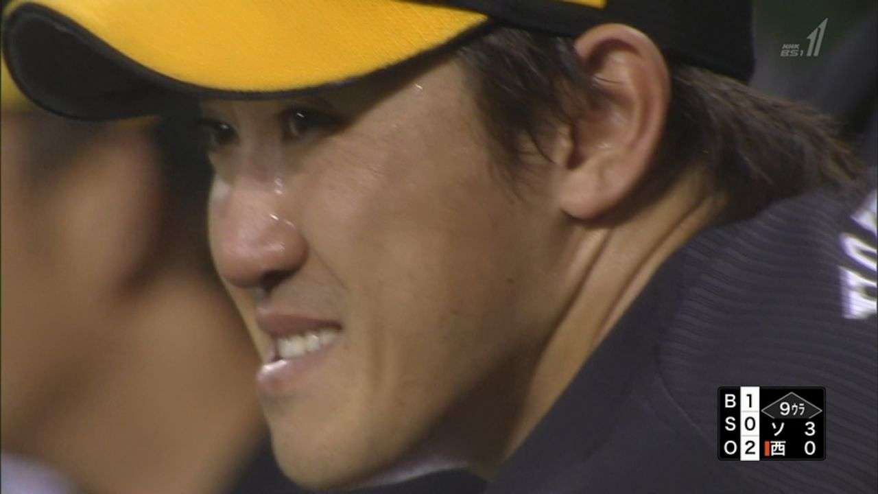 【画像】イケメンの横顔を眺めるトピ