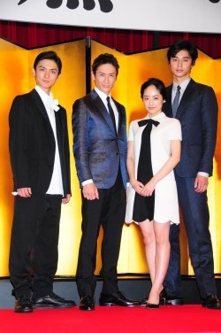 芸能人の全身写真が見たい