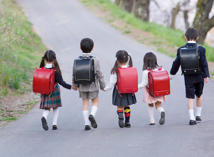6歳の子どもに過酷な試練…小学生に