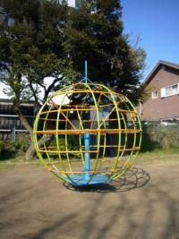 組体操中止で思い出される学校空間の危険な遊具 - Excite Bit コネタ(1/2)