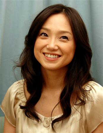 そんなに綺麗じゃないけど色っぽい女性