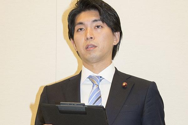 宮崎謙介氏の妻・金子恵美議員 実父が明かす現状「自宅で安静に」 - ライブドアニュース