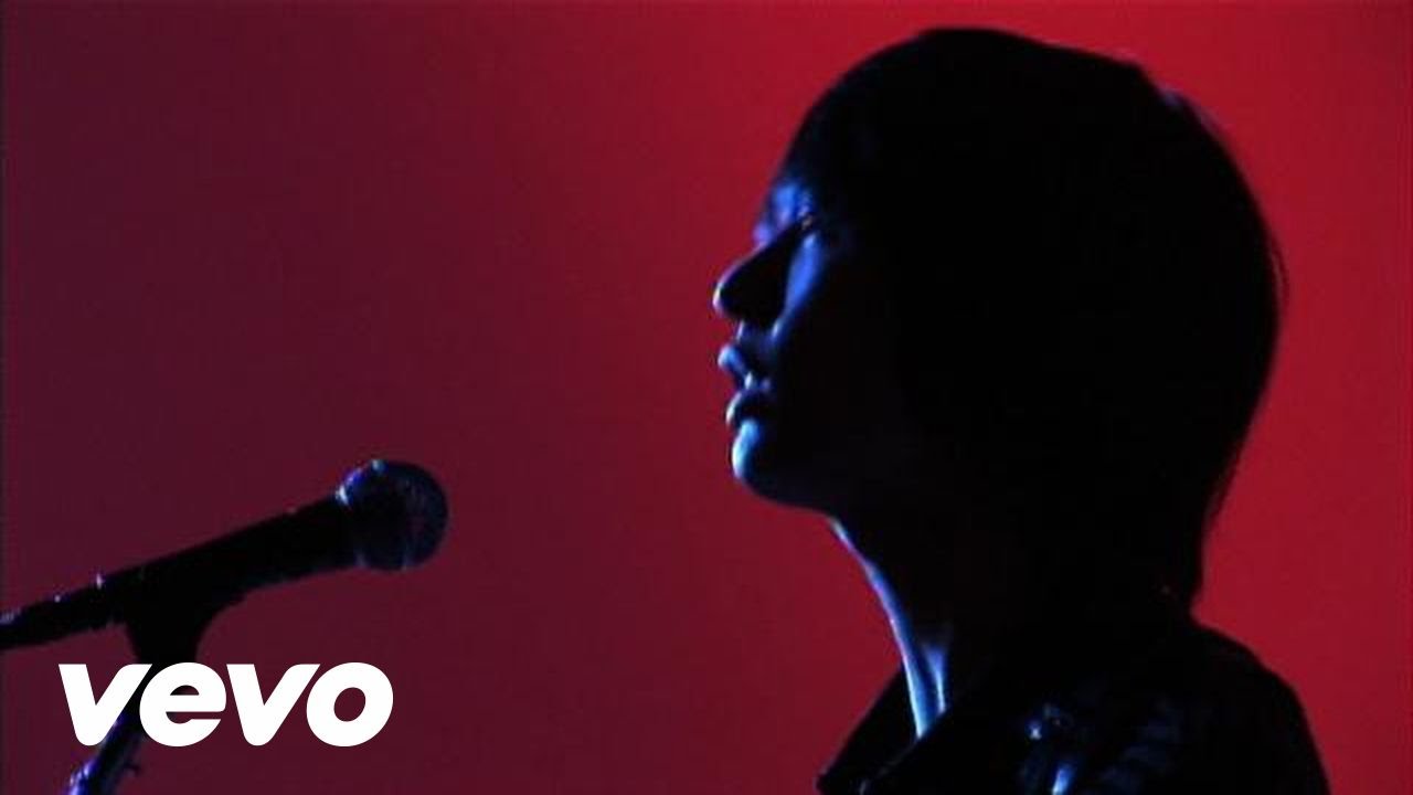 フジファブリック - 茜色の夕日 - YouTube