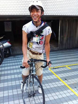 エアロバイクやってる人〜(^O^)／