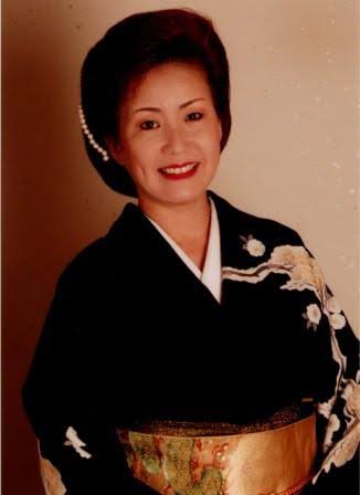 そんなに綺麗じゃないけど色っぽい女性