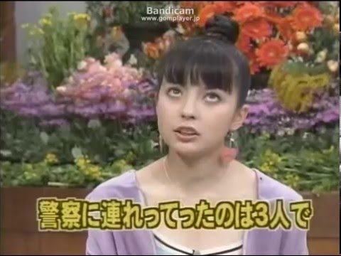 不倫騒動のベッキー、ミニスカで男を釣って何十回も痴漢で捕縛 - YouTube