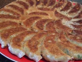 秘伝!!!　餃子屋さんの餃子 by catwoman [クックパッド] 簡単おいしいみんなのレシピが231万品