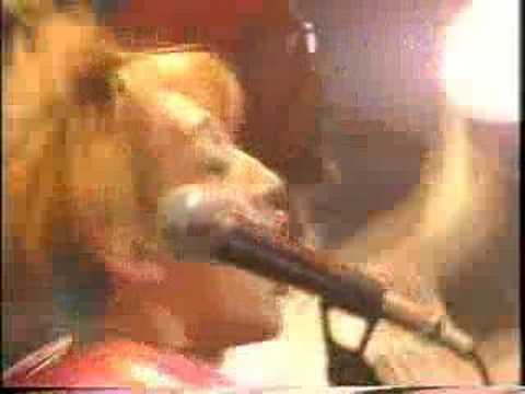 Bo Gumbos - 見返り不美人 - YouTube