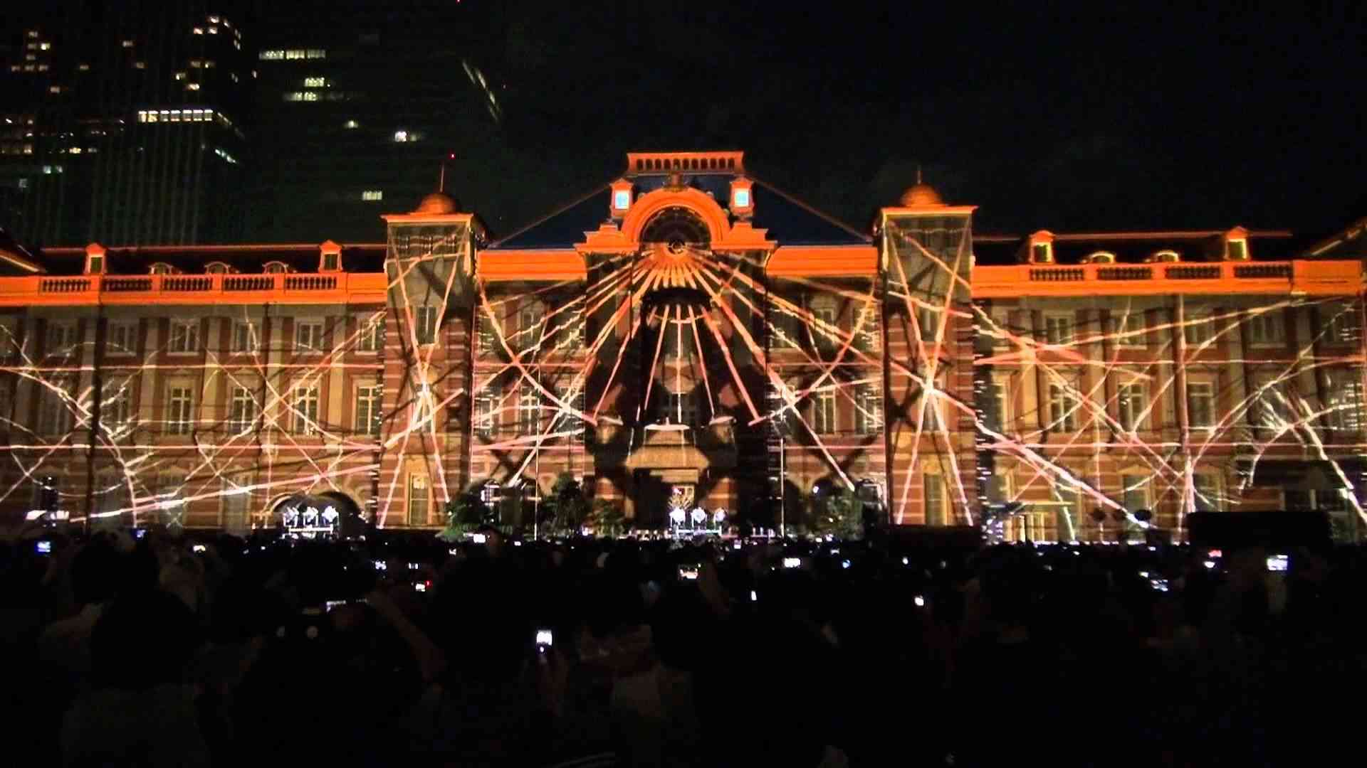 TOKYO STATION VISION 東京駅プロジェクションマッピング2012 - YouTube