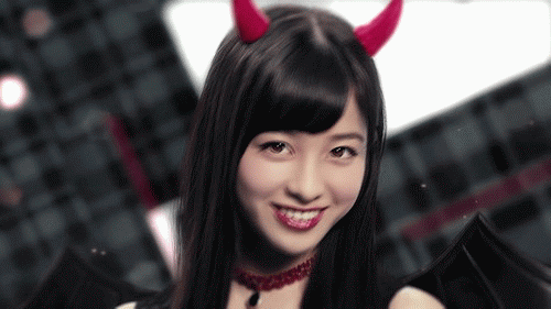 橋本環奈がセーラー服で熱唱、「キャー!!」JC&JKから黄色い声援