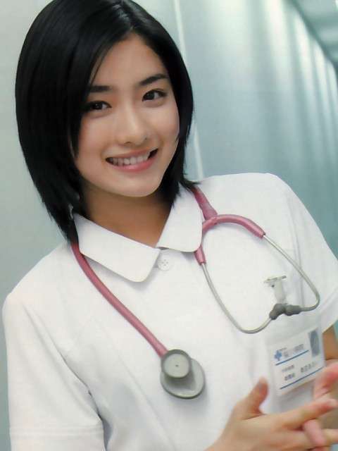 【画像】俳優・女優が演じた、色々な職業の制服姿