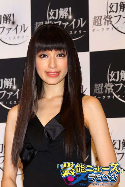 栗山千明の新CMでエラの違いが歴然に ネットでは「また顎削った？」と指摘